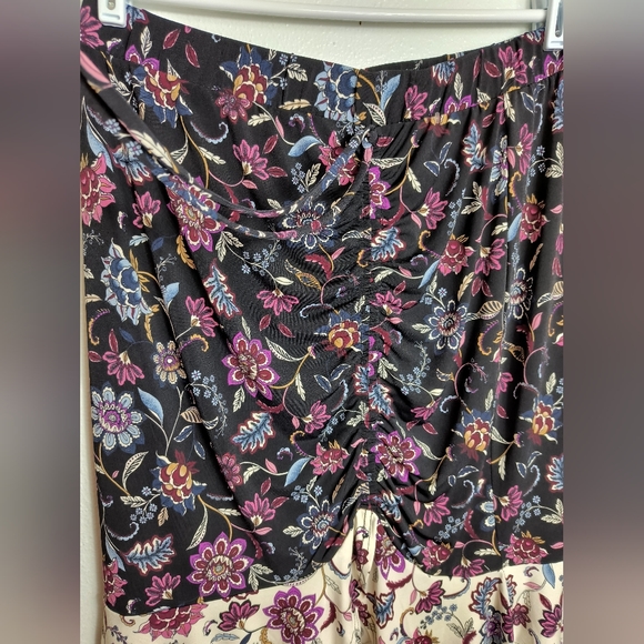 Lane Bryant Floral Ruffle Skirt Women's Size 14/16 Black Boho - Picture 3 of 10
